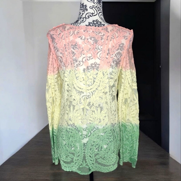 UNKNOWN Rainbow Lace Ombre Top - Medium - Picture 4 of 4